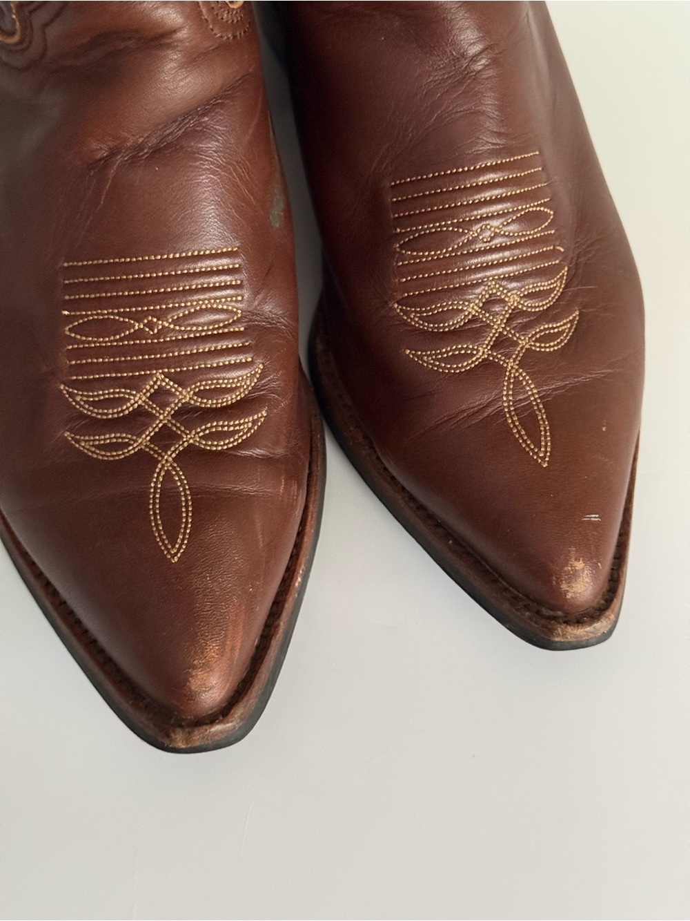 Justin Brown Women's Western Cowboy Boots - Classic Embroidered Style - Picture 8 of 14